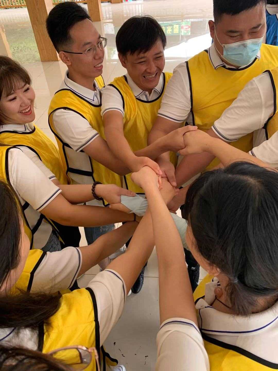 2021年中團建